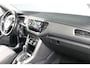 Volkswagen T-Roc 1.5 TSI Style Business|Rijklaar prijs|Trekhaak|Automaat|Carplay|Sensoren|