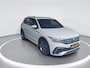 Volkswagen Tiguan 1.5 TSI 150pk DSG R-Line Business+ · Panoramadak · Leder · Apple/Android Car Play · Elek. Achterklep · 360 Camera · Keyless · 19'' Inch ·