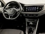 Volkswagen Polo 1.0 TSI Sportline (APPLE CARPLAY, GROOT NAVI, CLIMATE, PARKEERSENSOREN, LM VELGEN, NIEUWE APK, NIEUWSTAAT)
