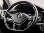 Volkswagen Polo 1.0 TSI Sportline (APPLE CARPLAY, GROOT NAVI, CLIMATE, PARKEERSENSOREN, LM VELGEN, NIEUWE APK, NIEUWSTAAT)