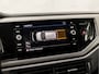 Volkswagen Polo 1.0 TSI Sportline (APPLE CARPLAY, GROOT NAVI, CLIMATE, PARKEERSENSOREN, LM VELGEN, NIEUWE APK, NIEUWSTAAT)