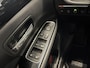 Mitsubishi Outlander 2.0 PHEV instyle+ / cruise control adaptief / elektrisch glazen schuif-/kanteldak / LED koplampen / voorstoelen verwarmd /