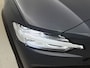 Volvo V60 Cross Country B5 AWD Pro | Panoramadak | Leder | Adaptive Cruise | 19"