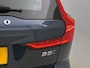 Volvo V60 Cross Country B5 AWD Pro | Panoramadak | Leder | Adaptive Cruise | 19"