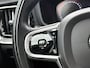 Volvo V60 Cross Country B5 AWD Pro | Panoramadak | Leder | Adaptive Cruise | 19"