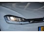 Volkswagen Golf Variant 1.2 TSI Business Edition Connected R 2e eigenaar 90881 NAP R line zeer compleet met oa half leren bekleding pdc camera pdc panoramadak schuifkantel dak ttrekhaak afneembaar audio