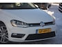Volkswagen Golf Variant 1.2 TSI Business Edition Connected R 2e eigenaar 90881 NAP R line zeer compleet met oa half leren bekleding pdc camera pdc panoramadak schuifkantel dak ttrekhaak afneembaar audio