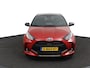 Toyota Yaris 1.5 Hybrid Executive | Panoramadak | JBL Audio | Trekhaak | Parkeersensoren Rondom | Grootscherm Navigatie | Origineel NL |