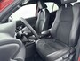 Toyota Yaris Cross 1.5 Hybrid GR Sport Bi-Tone Limited | Stoelverwarming | Half Lederen bekleding | Elek. Kofferklep | Head Up Display |