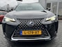 Lexus UX 250h Preference Line NL-AUTO TREKHAAK BLIND-SPOT PARK-SENS KEYLESS CARPLAY