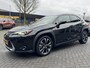 Lexus UX 250h Preference Line NL-AUTO TREKHAAK BLIND-SPOT PARK-SENS KEYLESS CARPLAY
