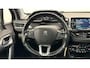 Peugeot 2008 1.2 PureTech Blue Lease Executive NAVI ECC LM CARPLAY.
