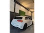 Mercedes-Benz A-klasse 200 Business Solution AMG Panorama dak | Sfeerverlichting | Groot display | Burmester | Vol in de opties
