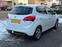 Kia Venga 1.6 CVVT Automaat DynamicLine | Trekhaak, Stoel + Stuurverwarming, Parkeercamera, Keyless, Climate control, Cruise control