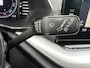 Skoda Octavia Combi 1.5 TSI 150 pk First Edition Trekhaak Navi Led Matrix Stoelverwarming Adaptieve Cruise ACC Carplay PDC v+a Chroom Rails Extra Getint Glas NL Auto