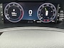 Skoda Octavia Combi 1.5 TSI 150 pk First Edition Trekhaak Navi Led Matrix Stoelverwarming Adaptieve Cruise ACC Carplay PDC v+a Chroom Rails Extra Getint Glas NL Auto