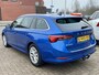 Skoda Octavia Combi 1.5 TSI 150 pk First Edition Trekhaak Navi Led Matrix Stoelverwarming Adaptieve Cruise ACC Carplay PDC v+a Chroom Rails Extra Getint Glas NL Auto