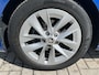 Skoda Octavia Combi 1.5 TSI 150 pk First Edition Trekhaak Navi Led Matrix Stoelverwarming Adaptieve Cruise ACC Carplay PDC v+a Chroom Rails Extra Getint Glas NL Auto