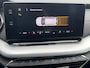 Skoda Octavia Combi 1.5 TSI 150 pk First Edition Trekhaak Navi Led Matrix Stoelverwarming Adaptieve Cruise ACC Carplay PDC v+a Chroom Rails Extra Getint Glas NL Auto