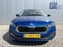 Skoda Octavia Combi 1.5 TSI 150 pk First Edition Trekhaak Navi Led Matrix Stoelverwarming Adaptieve Cruise ACC Carplay PDC v+a Chroom Rails Extra Getint Glas NL Auto