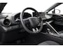 Toyota C-HR 1.8 Hybrid 140 Executive | Dodehoek detectie | JBL | Navigatie | Stoelverwarming | Keyless | Full LED | Adaptive Cruise | 19 inch | Apple Carplay / Android Auto | Parkeersensoren voor/achter | Camera