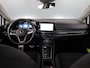 Volkswagen Golf 1.5 eTSI Life United 150 pk Automaat (DSG) | Navigatie | Panoramadak | Parkeersensoren (Park assist) | Matrix LED koplampen | Stoelverwarming |