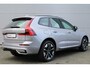 Volvo XC60 2.0 T6 Plug-in hybrid AWD Ultra Dark | 20" 5-Y Spaaks Glossy Black / Diamond Cut Velgen | Kunstlederen Bekleding | Google Navigatiesysteem Full Map | 360 Graden Rondomzicht Camera | Elektrisch Glazen Panorama-Dak | Electronic Climate Controle | Voorstoelen + Stuurwiel Verwarmd | Cruise Control Adaptief Met Stop&Go En Stuurhulp |
