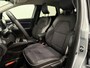 Renault Captur 1.0 TCe 90 Intens | Navigatie | Climate Control | Cruise Control | Lichtmetalen velgen 17" | Parkeersensoren voor, achter en achteruitrijcamera
