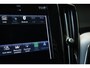 Volvo V60 B3 Automaat Business Pro | Adaptieve Cruise Control Met Pilot Assist | BLIS Dodehoekdetectie | Apple Carplay/Android Auto | Electronic Climate Control | DAB+ | Keyless Entry | Elektrische Achterklep | 17" Lichtmetalen Velgen | Park Assist Achter