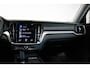 Volvo V60 B3 Automaat Business Pro | Adaptieve Cruise Control Met Pilot Assist | BLIS Dodehoekdetectie | Apple Carplay/Android Auto | Electronic Climate Control | DAB+ | Keyless Entry | Elektrische Achterklep | 17" Lichtmetalen Velgen | Park Assist Achter