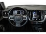 Volvo V60 B3 Automaat Business Pro | Adaptieve Cruise Control Met Pilot Assist | BLIS Dodehoekdetectie | Apple Carplay/Android Auto | Electronic Climate Control | DAB+ | Keyless Entry | Elektrische Achterklep | 17" Lichtmetalen Velgen | Park Assist Achter
