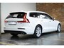 Volvo V60 B3 Automaat Business Pro | Adaptieve Cruise Control Met Pilot Assist | BLIS Dodehoekdetectie | Apple Carplay/Android Auto | Electronic Climate Control | DAB+ | Keyless Entry | Elektrische Achterklep | 17" Lichtmetalen Velgen | Park Assist Achter