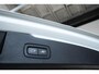 Volvo V60 B3 Automaat Business Pro | Adaptieve Cruise Control Met Pilot Assist | BLIS Dodehoekdetectie | Apple Carplay/Android Auto | Electronic Climate Control | DAB+ | Keyless Entry | Elektrische Achterklep | 17" Lichtmetalen Velgen | Park Assist Achter