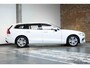 Volvo V60 B3 Automaat Business Pro | Adaptieve Cruise Control Met Pilot Assist | BLIS Dodehoekdetectie | Apple Carplay/Android Auto | Electronic Climate Control | DAB+ | Keyless Entry | Elektrische Achterklep | 17" Lichtmetalen Velgen | Park Assist Achter