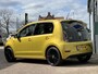 Volkswagen Up! 1.0 R-Line | UNIEK! | ORIG NL | CAMERA | DAB | BLUETOOTH | PDC.
