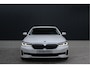 BMW 5-Serie Touring 520e High Executive - Laser - Memory - HUD - Achteras besturing - Stoel/Stuur verwarming - ACC - Keyless - Rijklaar