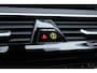 BMW 5-Serie Touring 520e High Executive - Laser - Memory - HUD - Achteras besturing - Stoel/Stuur verwarming - ACC - Keyless - Rijklaar