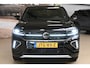 Volkswagen T-Cross 1.5 TSI 150pk R-Line | IQ. Light | Camera | Trekhaak | 100% (Dealer) onderhouden label