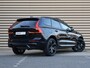 Volvo XC60 T6 Plug-in hybrid AWD Ultra Black Edition | Uit voorraad leverbaar | Harman Kardon | Panoramadak