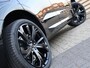 Volvo XC60 T6 Plug-in hybrid AWD Ultra Black Edition | Uit voorraad leverbaar | Harman Kardon | Panoramadak