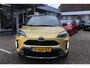 Toyota Yaris Cross 1.5 Hybrid LAUNCH EDITION NL-AUTO STOEL/STUUR&WISSERVERW. HEAD-UP DISPLAY TREEPLANKEN JBL EL-A.KLEP SENSOREN V+A