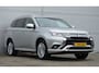 Mitsubishi Outlander PHEV 2.4 PURE PLUS 4WD | PLUG IN HYBRID | V2G | HOGE ZIT | CLIMATE | CRUISE | 18'' VELGEN | ALL IN RIJKLAARPRIJS