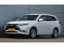 Mitsubishi Outlander PHEV 2.4 INSTYLE 4WD | PLUG IN HYBRID | V2G |  FULL OPTIONS | SCHUIFDAK | ADAPTIEF CRUISE | TREKHAAK 1500KG | FABRIEKSGARANTIE TOT 10-11-2029* | ALL IN RIJKLAARPRIJS