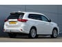 Mitsubishi Outlander PHEV 2.4 INSTYLE 4WD | PLUG IN HYBRID | V2G |  FULL OPTIONS | SCHUIFDAK | ADAPTIEF CRUISE | TREKHAAK 1500KG | FABRIEKSGARANTIE TOT 10-11-2029* | ALL IN RIJKLAARPRIJS
