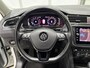 Volkswagen Tiguan 2.0 TSI 4Motion R Line DSG Navigatie systeem / Camera / Cruise Control / Climate control / etc..