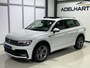 Volkswagen Tiguan 2.0 TSI 4Motion R Line DSG Navigatie systeem / Camera / Cruise Control / Climate control / etc..