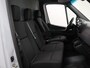 Mercedes-Benz eSprinter 314 L2 H2 Pro 81kWh | Trekhaak | Stoelverwarming | 3-zits | Climate Control | Achteruitrijcamera | Airco | Cruise Control |