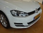 Volkswagen Golf 1.2 TSI Highline Automatische airco, navigatie, cruise controle, parkeersensoren voor en achter, trekhaak, licht metalen velgen, vier seizoenen banden, enz.