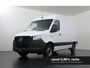 Mercedes-Benz eSprinter 314 L2 H2 Pro 81kWh | Trekhaak | Stoelverwarming | 3-zits | Climate Control | Achteruitrijcamera | Airco | Cruise Control |