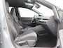 Volkswagen Golf 2.0 TSi GTi 245 Pk Automaat | Harman Kardon | Virtual Cockpit | Adaptive Cruise | Achteruitrijcamera | Stoel- en Stuurverwarming| LED | 19 Inch | 53.366 Km